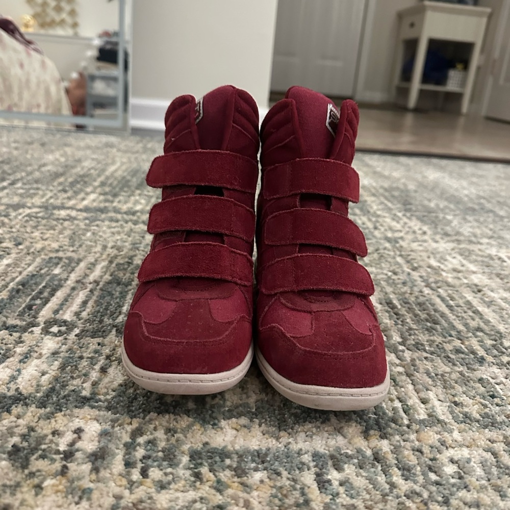 Maroon Sketchers Sneaker Wedges